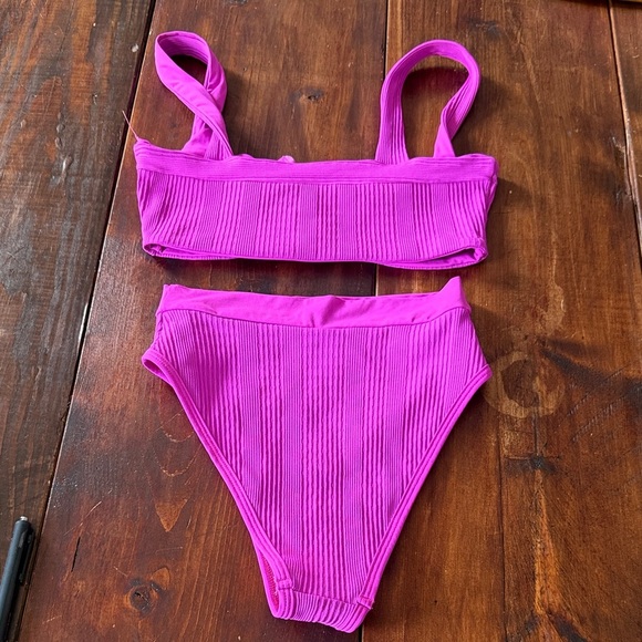 Vibrant Pink Ribbed L Space Bikini Set Size Small Bitsy Cut - Picture 3 of 5